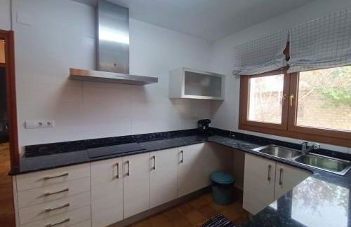 Casa Rural en Valmuel El Arquero - Photo 8