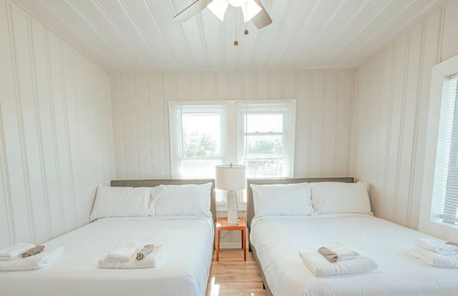 Spacious Cozy 6BR for 14- Lgbtq Friendly 2260 - Photo 33