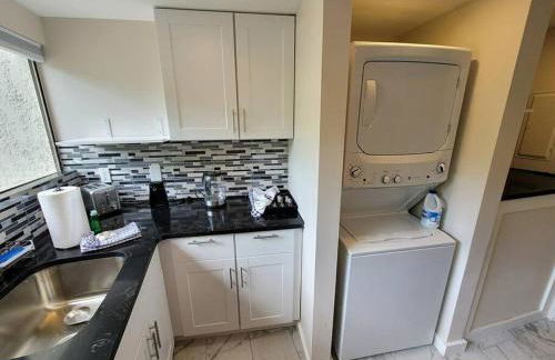 Contemporary bliss-newly renovated cozy villa! - Foto 65