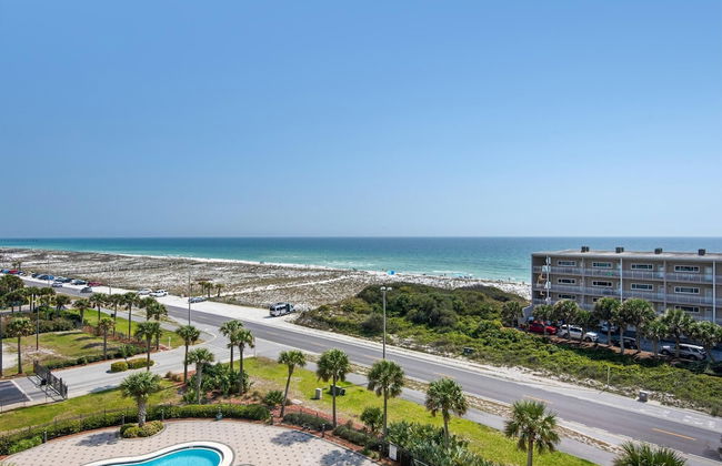 Emerald Dolphin Unit 650 - Foto 21