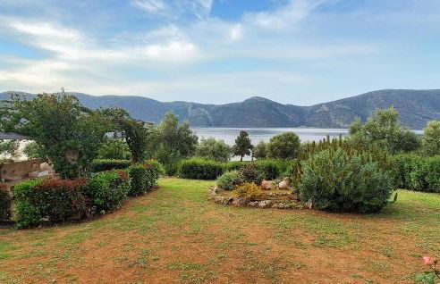 Seafront Holiday Villa - Foto 17