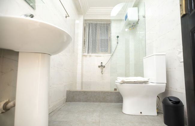 Stunning 2-bedroom Furnished Apartment in Accra - Foto 9