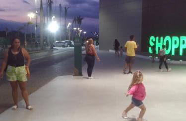 Luias, apartamento ao lado do shopping plaza e atacadão com wi-fi , tv grátis van na porta - Photo 47