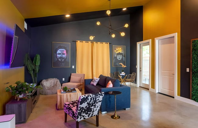 Heated Pool Haven w Hot Tub Downtown 3 mi - Photo 11