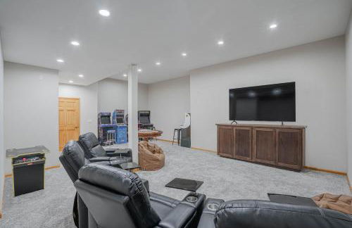 Amazing Vacation Home on the 56 MM, Dock, Water Toys, Fire Pit, 5 bedrooms/5 baths - Foto 28