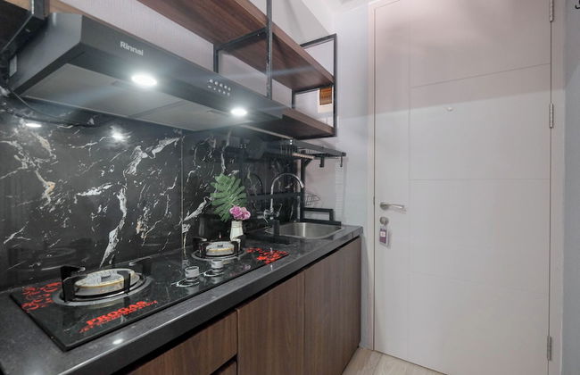 Comfy And Well Studio At Tokyo Riverside Pik 2 Apartment - Photo 10