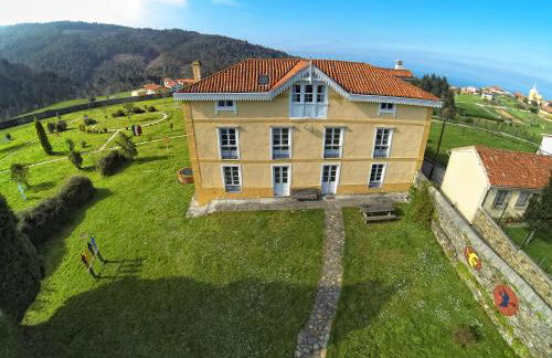 La Cochera de Somao, casona de tipología indiana - Foto 1