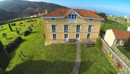 La Cochera de Somao, casona de tipología indiana - Foto 1