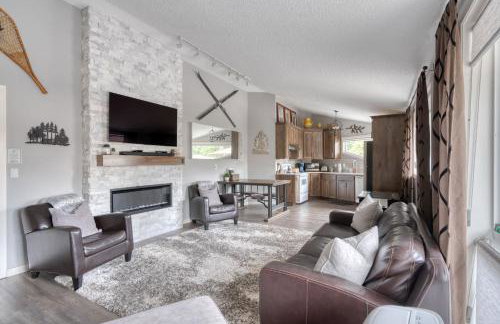 Mt Hood Village Condo - Cozy Retreat with Fireplace - Foto 12