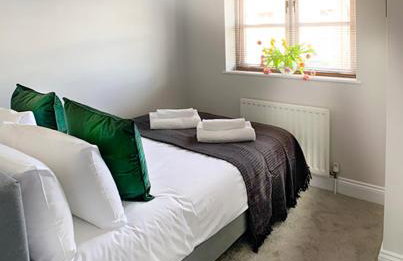 Ascot - Immaculate 2 bed House with parking - Foto 7