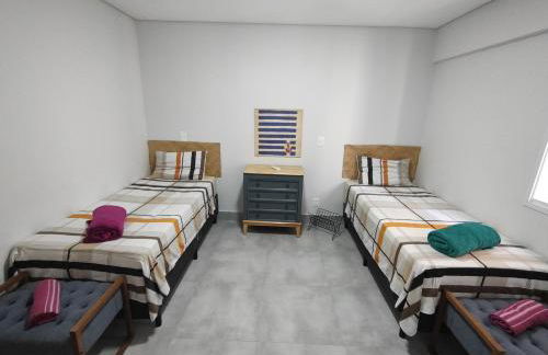 Apto Novo, Sofisticado e Aconchegante em Astúrias Guarujá - Foto 14