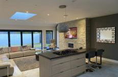 Perfect 4 bedroom 2 bathroom Home - Foto 3