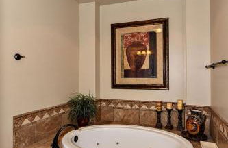 B11-Red Cliff Suite-Second Floor 3-bedroom Sunset view - Foto 33