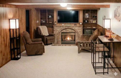 The Hemlock/Hot Tub/Golf/Private Yard - Foto 9