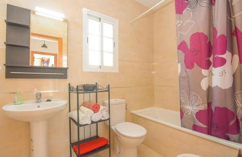 Villa privada con increíbles vistas al mar - Photo 8