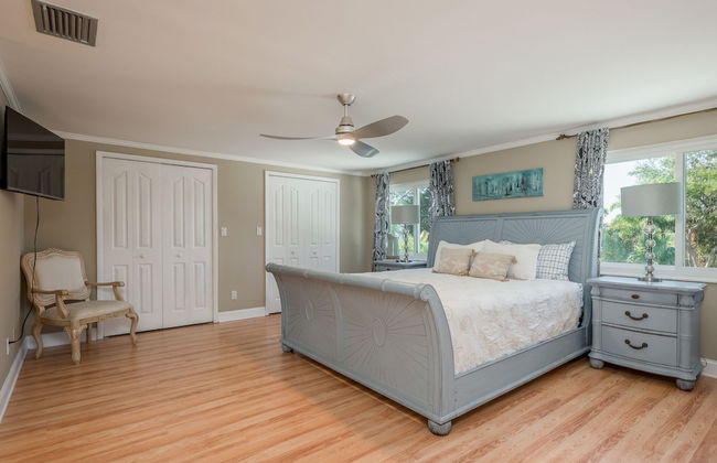 Great 6BR for All Ages/Heated Pool 5 Min to Beach by RedAwning - Foto 7