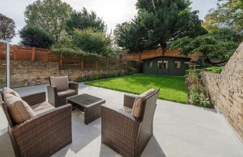 Maida Vale Gem by Little Venice with Stunning Garden - Photo 2