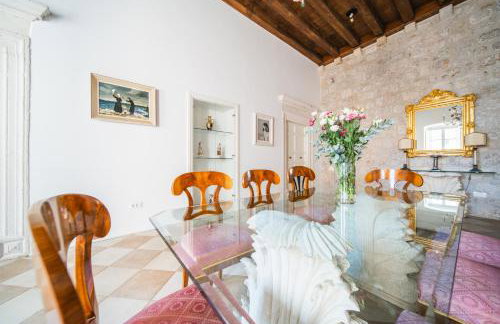 SUNce Palace Apartments with free offsite parking - Foto 22