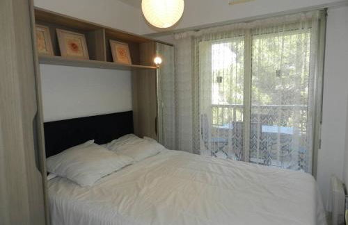 Appartement Moderne 2 pièces à Bormes - Terrasse et Parking - FR-1-251-925 - Foto 7