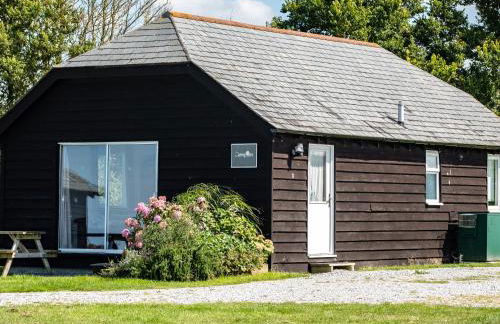 Campion Lodge - Photo 2