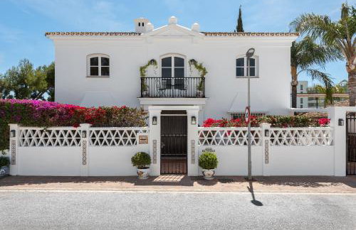 Luxury 3BR House with Private Pool & Stunning Interiors - Foto 30