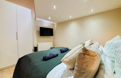 MoonDayHomes - TopLocation I 4Persons I Gallery Maisonette Boutique Apartment PERA - Foto 10
