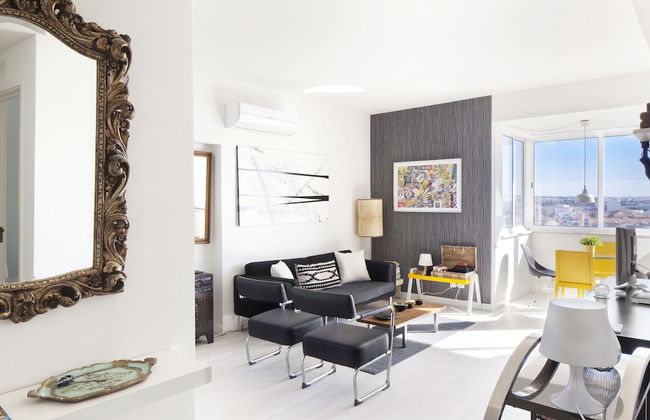 Prime Apartments White and Yellow - Photo 20