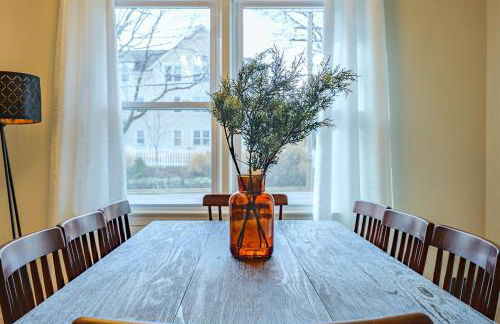 Glebe - Luxury 5BR Home Minutes to DC and Ballston Metro - Foto 35