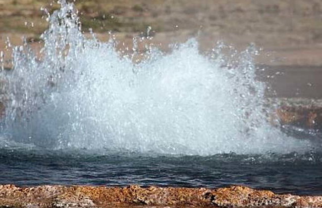 Valley of Geysers Tour - Photo 2