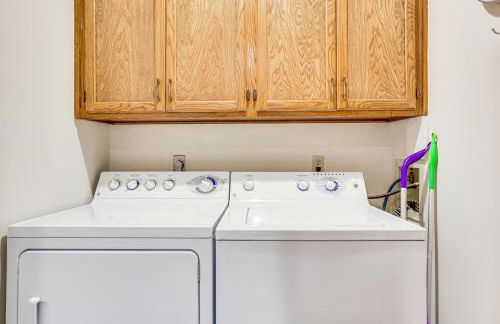 Lake of the Ozarks Haven with Decks, Dock and Kayaks! - Foto 36