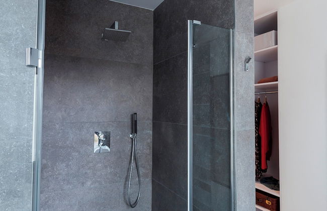 Unit 6 - Colorful Smart Home Triplex Private Garden & Parking - Foto 18