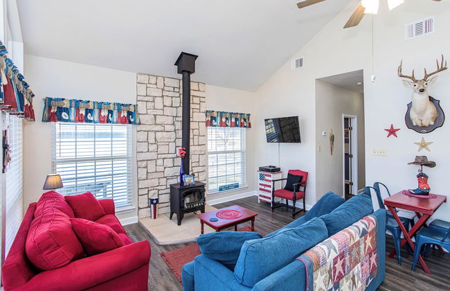 Pet Friendly Retreat on Lake Lbj! - Foto 11