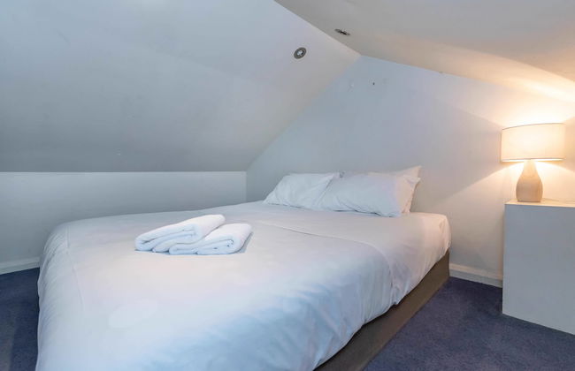 AirM8 Apartments on Mount Street - Photo 2