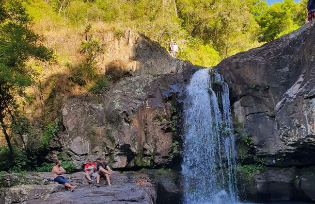 Ivorá Waterfalls Tour in a Military Truck - Foto 3