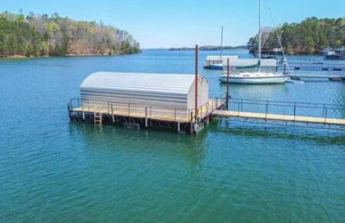 NEW! Lakefront|Lux|Games|HotTub|Dock|Friends+Fam! - Foto 57