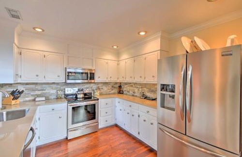 Picturesque Sky Haus Sanctuary with Mountain Views - Foto 8