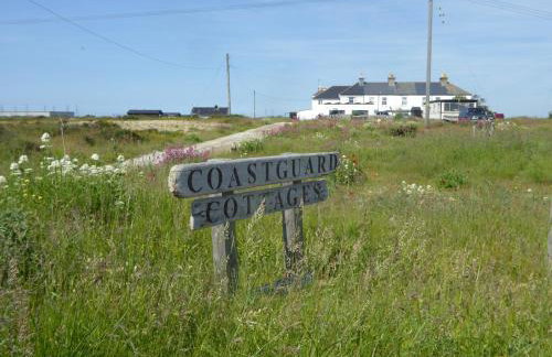 Pass the Keys Mistral Coastal Cabin - Dungeness sleeps 23 - Photo 20