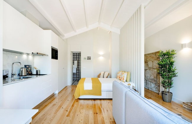 Porto Downtown Studio with Balcony - Foto 61