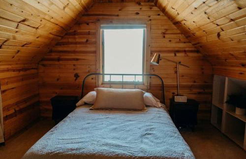 Beautiful Alaskan Log Cabin on Wooded Lot - Foto 9