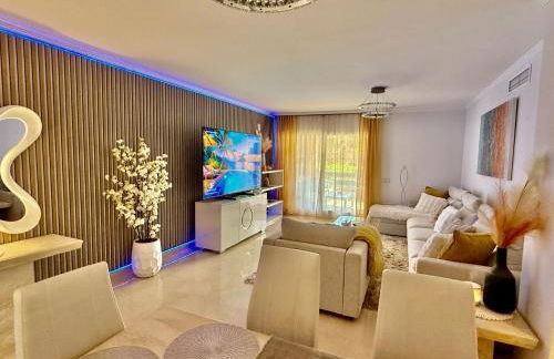 Casares Beach Golf Apartment With Private Garden Direct Pool Access - Photo 7