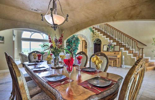 Extravagant 4,500 Sq Ft Home in Hill Country! - Photo 5