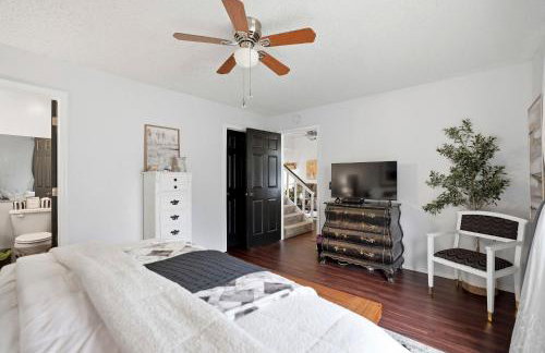 Holiday Island Escape w/ Panoramic Lake Views - Foto 15