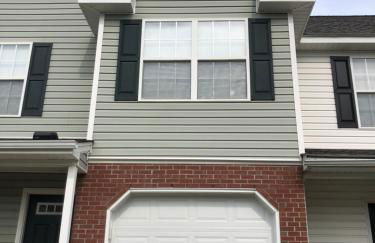 Amazing Renovated Townhouse - Foto 43