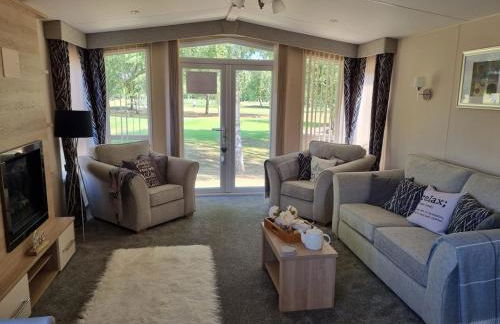 Golfing & Family Breaks in Luxury Lodge - Foto 1