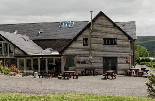 Finest Retreats - The Welsh Barn - Foto 1