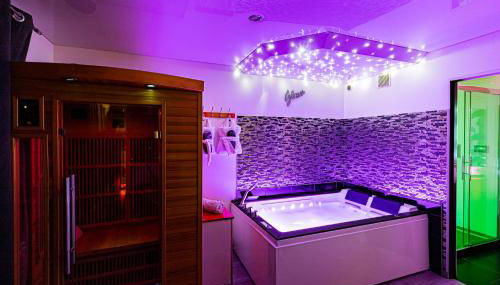 "glamappartspa" Surprise Luxe & Park - Foto 4
