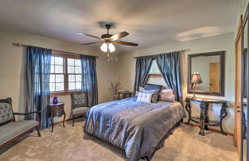 Renovated Riverfront Retreat with Deck and Grill! - Foto 23