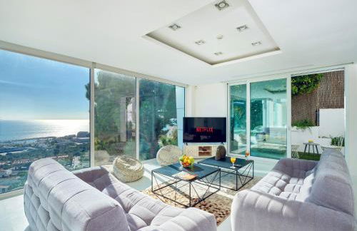 Villa in Sitges with Pool, Jacuzzi, BBQ, View, AC, 12Pax - Foto 39