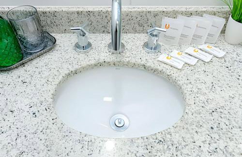 7th Avenue - Apartamentos UROOMS - Foto 47