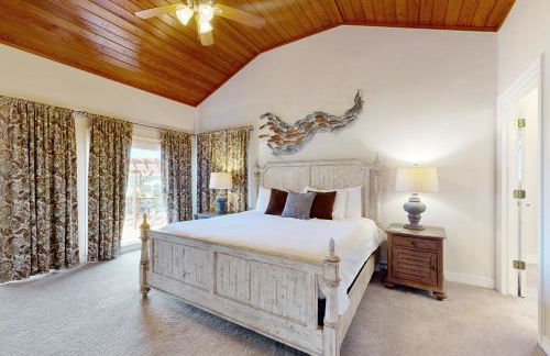 Regal Riverfront Retreat - Foto 14